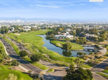 Terreno / Lote · 1270m² · Venta Terrenos $1.6 Us$m | El Campanario, Club de Golf, Exclusivo, Qro76.