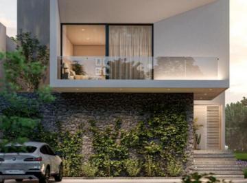 Casa · 4 Recámaras · 3 Estacionamientos · Casas en Venta Lomas de Juriquilla Queretaro Gps