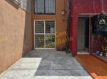 Dúplex de 2 habitaciones, Coacalco de Berriozábal · Duplex (Planta Baja) en Venta, Bosque del Valle, Coacalco