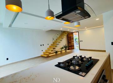 Casa de 3 habitaciones, Zapopan · Bella Casa en Venta Coto Sivec Capital Norte Zapopan