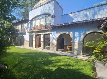 Casa de 4 habitaciones, Coyoacán · Venta Casa de Lujo con Area de Oficina Colonial Moderno Corazon Coyoacan
