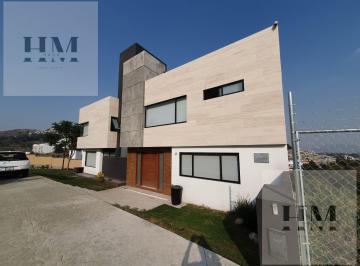 Casa en condominio · 367m² · 4 Recámaras · 5 Estacionamientos · Casa en Condominio en Lomas de Bellavista, Atizapan