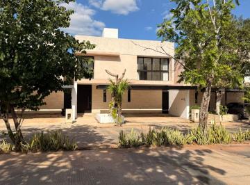 Casa en condominio de 3 habitaciones, Mérida · En Venta Preciosa Casa Totalmente Equipada en Privada Navita