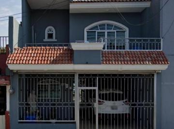 Casa de 3 habitaciones, Guadalajara · Preciosa Propiedad Ubicada en Jalisco, Lista Para Estrenarla.