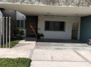 Casa de 3 habitaciones, Saltillo · Casa en Venta en Privada Magnolias