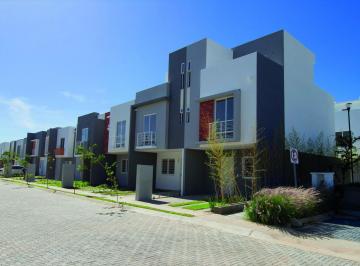 Casa · 122m² · 3 Recámaras · 2 Estacionamientos · Casa en Fraccionamiento Parques de Tesistán