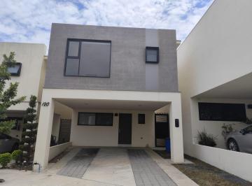 Casa · 135m² · 3 Recámaras · 2 Estacionamientos · Casa en Renta Ferrara Residencial Garcia Nl Dominio Cumbres