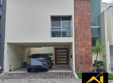 Casa de 3 habitaciones, San Andrés Cholula · Vive con Estilo en Lomas de Angelopolis Casa en Renta con Excelente Ubicacion