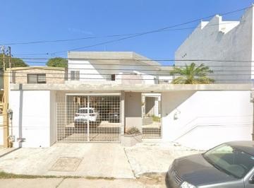 Casa de 3 habitaciones, Ciudad Madero · Amplio Inmueble Cerca del Estadio Tamaulipas