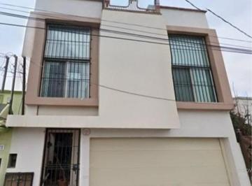 Casa de 4 habitaciones, Playas de Rosarito · Casa con 130 m² de Superficie de Terreno y 4 Habitaciones en Venta en Rosarito