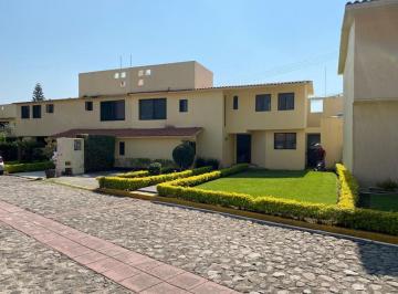 Casa en condominio de 4 habitaciones, Jiutepec · Casa en Condominio de Dos Niveles en Venta, Fracc Hacienda San Jose Sumiya, Jiutepec, Mor