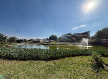 Casa · 180m² · 4 Recámaras · 3 Estacionamientos · Casa en Venta Bio Grand Preserve Juriquilla Queretaro