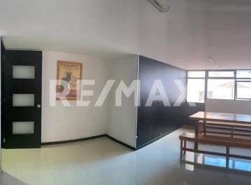 Casa · 327m² · 6 Recámaras · 2 Estacionamientos · Casa en Venta en Colonia La Paz, Puebla - (4)