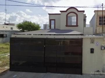 Casa en Venta de 4 habitaciones Fraccionamiento Satélite · Casa con 157 m² de Terreno y 4 Recámaras en Venta, Satélite
