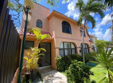 Casa · 184m² · 3 Recámaras · 2 Estacionamientos · Casa en Venta en Sm 18 | Residencial Ibiza | 3 Recámaras, Alberca y Seguridad