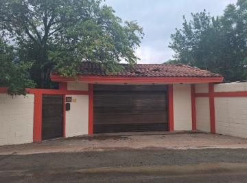 Quinta de 3 habitaciones, Santiago · Quinta en Venta en Santiago