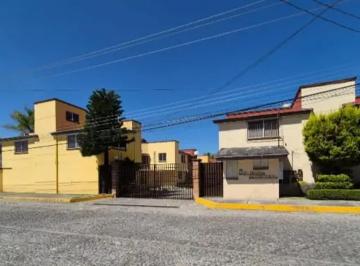 1 · Casa en Venta en Fraccionamiento Rincones de La Calera, Puebla