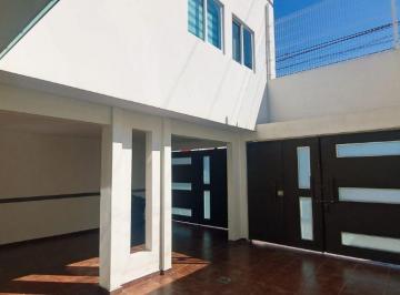 Casa de 3 habitaciones, Coacalco de Berriozábal · Hermosa Casa en Venta en Coacalco, Lista Para Estrenar.