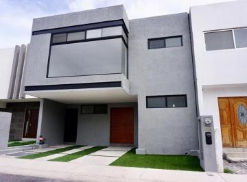 139382540dd3e4a502f6f80fad3f2079f94731f74e11cde23ca61c9a3c2f5066 · Casa en Renta en Zen Life I, Querétaro