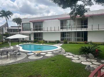 Casa · 1609m² · 6 Recámaras · 8 Estacionamientos · Casa en Reforma