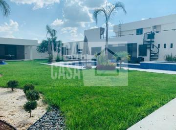 Casa · 4 Recámaras · Residencia con Alberca Al Surponiente