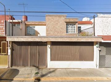 Casa de 3 habitaciones, Coacalco de Berriozábal · Venta de Casa en Bosques del Valle en Coacalco, Recuperacion Bancaria
