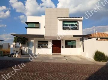 Casa de 3 habitaciones, Querétaro · Residencia Impecable en Cumbres del Lago, 3 Recámaras + Estudio, a Ofertar, Sólo Contado