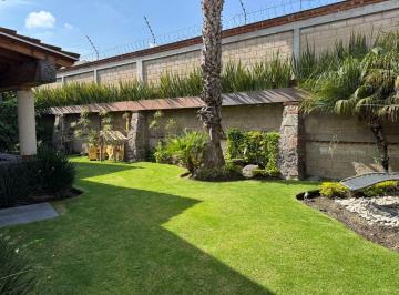 Casa de 3 habitaciones, San Andrés Cholula · Casa en Venta Zavaleta en Exclusivo Fraccionamiento con Jardín