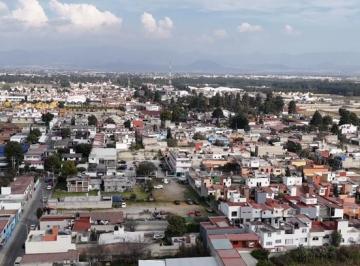 Terreno / Lote · 220m² · 8 Estacionamientos · Terreno en Renta Metepec Santiaguito
