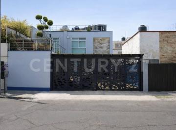 Casa · 170m² · 3 Recámaras · 2 Estacionamientos · Venta Casa Boulevares Naucalpan 11215
