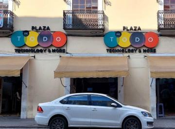 Local comercial , Puebla · Venta de Plaza Comercial