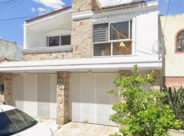Casa de 3 habitaciones, Guadalajara · Hermosa Casa en Jardines de Alcalde, Jalisco