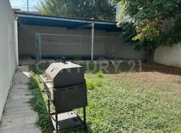 Terreno / Lote · 225m² · Terreno en Venta en Col. Brisas en Monterrey
