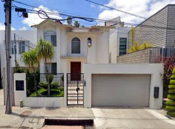 Casa de 3 habitaciones, Tijuana · Ps. Casa en Venta, Tulipanes, Jardines de Chapultepec S - E, Tijuana, B. C