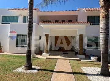 Casa de 5 habitaciones Venta MN 11,800,000 · Venta Casa Colinas del Bosque
