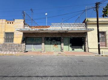 Casa de 4 habitaciones, Guadalajara · Casa en Venta a Precio de Terreno