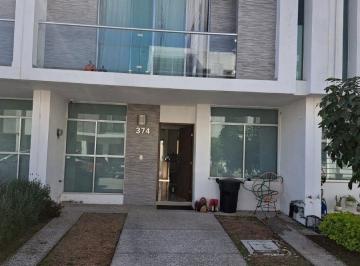 Casa de 3 habitaciones, Zapopan · Casa en Venta en Natura Residencial
