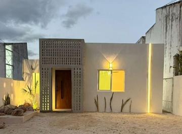 Casa de 3 habitaciones, Mérida · En Venta Casa Recien Remodelada en Col. Maya, Merida