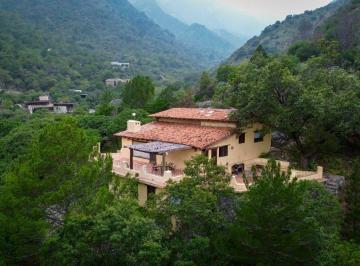 Casa de 3 habitaciones, Santa Catarina · Casa en Venta en El Jonuco, Nuevo Leon.