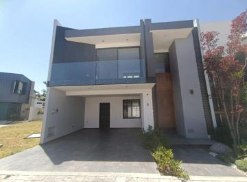 Casa de 3 habitaciones, San Andrés Cholula · Hermosa Casa en Parque Foresta Lomas de Angelopolis Frente a Chedrahui