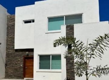 Casa de 3 habitaciones, La Paz · Hermosa Casa en Venta Dentro del Fraccionamiento Coronado