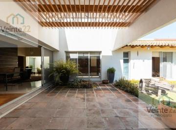 Casa · 363m² · 2 Recámaras · Casa en Venta en El Álamo, con Espacios Que Inspiran