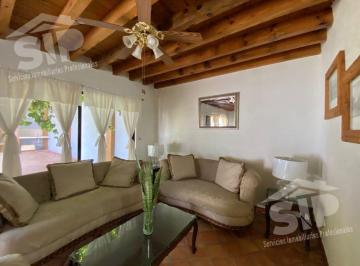 Casa · 357m² · 4 Recámaras · 2 Estacionamientos · Vendo Casa en Parras de La Fuente, Coahuila
