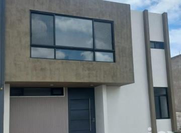Casa · 192m² · 4 Recámaras · 2 Estacionamientos · Casa en Venta Frente a Parque en Cañadas del Arroyo, Corregidora, Querétaro