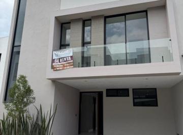 Casa en condominio de 4 habitaciones, Zapopan · Casa en Renta en Madeiras - Valle Imperial