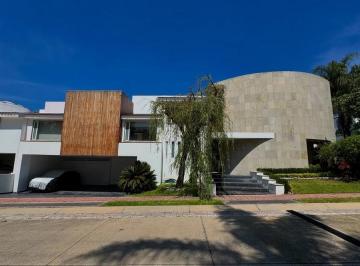 Casa en condominio · 600m² · 5 Recámaras · 3 Estacionamientos · Casa en Condominio en San Andrés Cholula