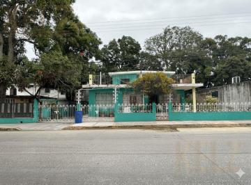 Casa · 228m² · 4 Recámaras · Casa en Vicente Guerrero