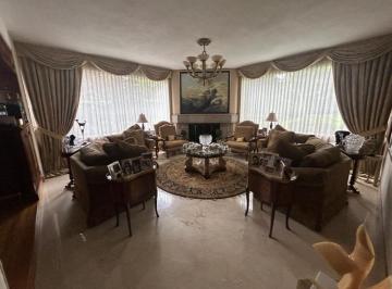 CASA EN PRIVADA EN VENTA - LA LOMA - BOSQUES-LOMAS · Casa en Privada en Venta - La Loma - Bosques - Lomas