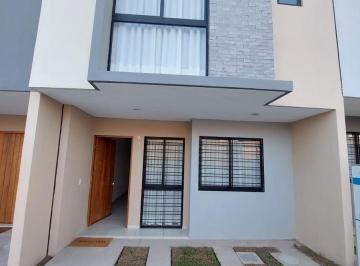 Casa · 119m² · 3 Recámaras · 2 Estacionamientos · "Conectividad y Comodidad: Tu Próxima Casa en El Sur de Guadalajara "