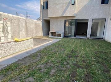 Casa de 3 habitaciones, Cuautla · Venta de Casa en Cuautla con Todos Los Servicios